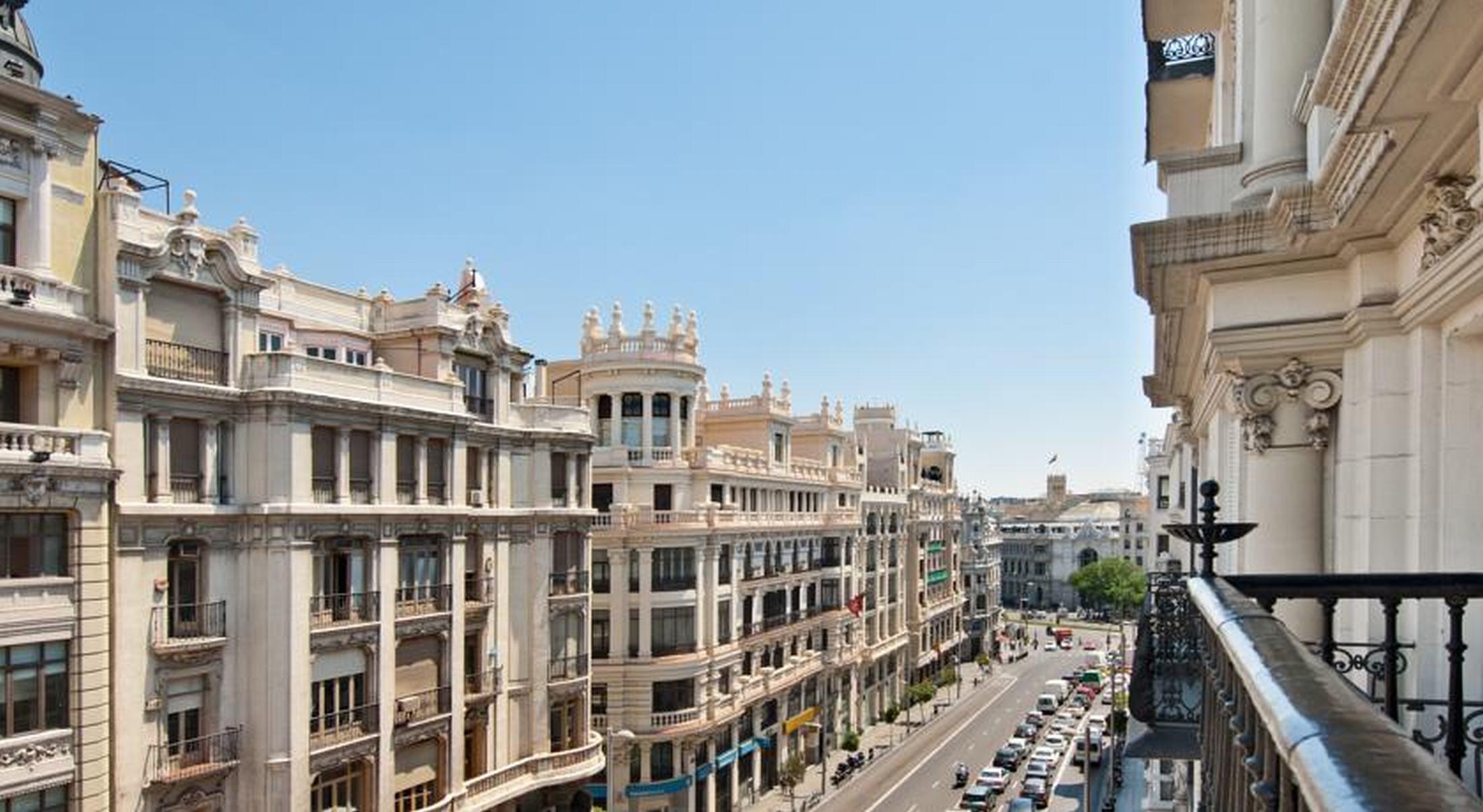 Catalonia Gran Via Madrid Hotell Exteriör bild